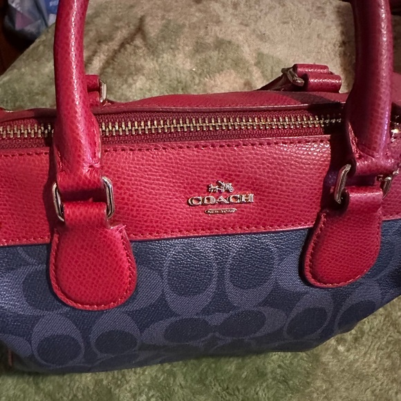 Coach Handbags - Small Coach barrel purse
